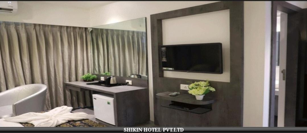 Shikin Hotels Нави Мумбаи Экстерьер фото