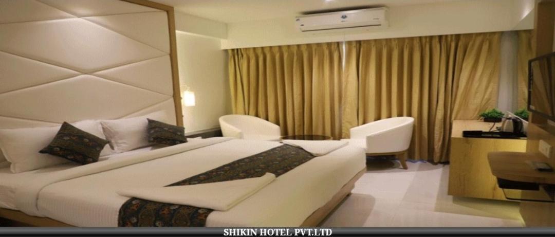 Shikin Hotels Нави Мумбаи Экстерьер фото